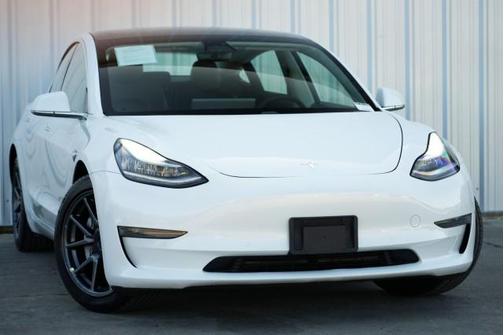 2020 Tesla Model 3 Standard Range Plus