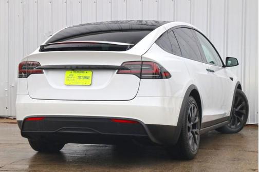 2022 Tesla Model X Plaid Tri Motor All-Wheel Drive