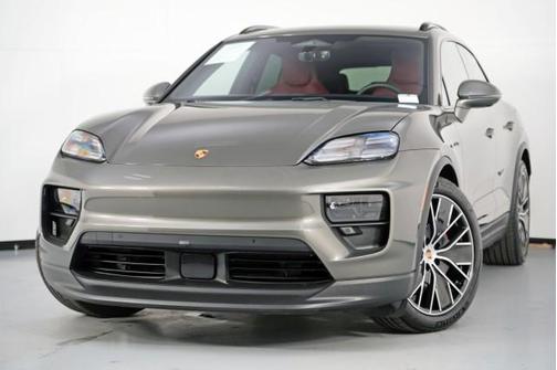 2025 Porsche Macan 4S