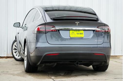 2020 Tesla Model X Long Range Plus Dual Motor All-Wheel Drive