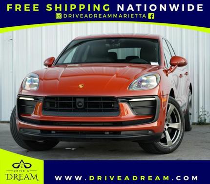 2023 Porsche Macan Base