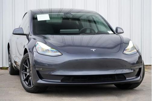 2023 Tesla Model 3 Standard Range