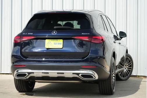 2024 Mercedes-Benz GLC 300 4MATIC