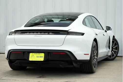 2021 Porsche Taycan w/ Premium Package