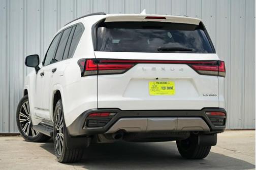 2023 Lexus LX 600 Luxury