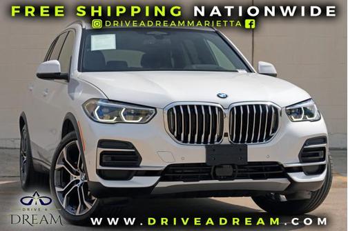 Mineral White Metallic 2023 BMW X5 xDrive40i