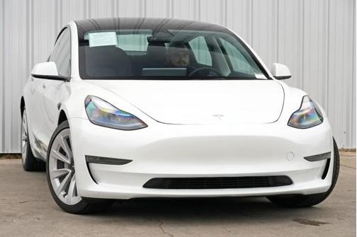 2023 Tesla Model 3 Standard Range