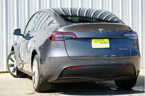 2023 Tesla Model Y Long Range Dual Motor All-Wheel Drive