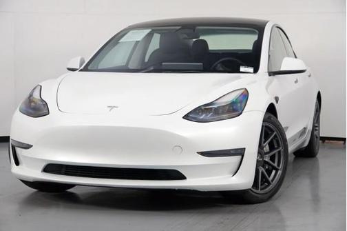 2023 Tesla Model 3 Standard Range
