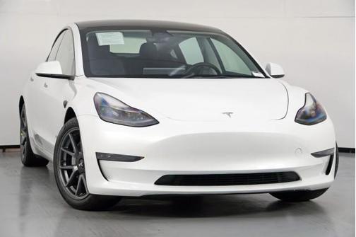 2023 Tesla Model 3 Standard Range