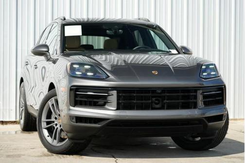2024 Porsche Cayenne S
