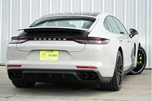 Chalk 2023 Porsche Panamera 4S