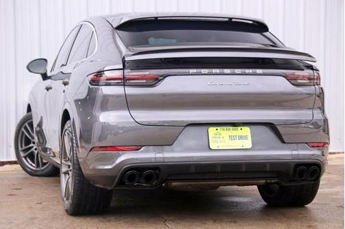 2021 Porsche Cayenne Turbo
