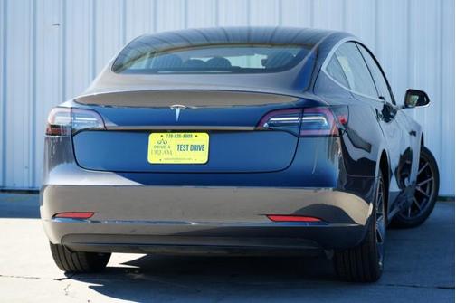 2020 Tesla Model 3 Standard Range Plus