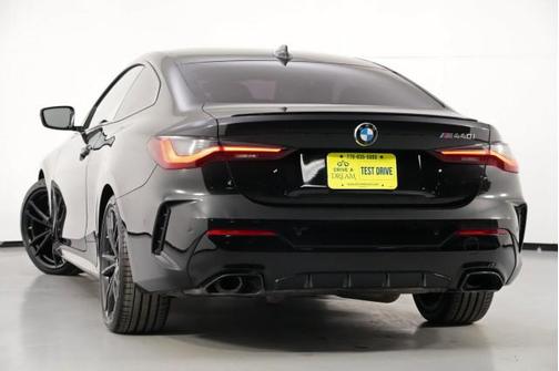 2022 BMW M440 i