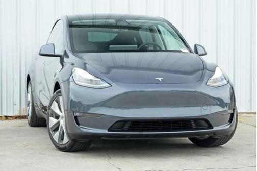 2021 Tesla Model Y Standard Range Rear-Wheel Drive