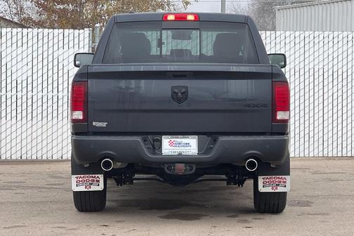 2019 RAM 1500 Classic Warlock Crew Cab 4x4 5'7' Box