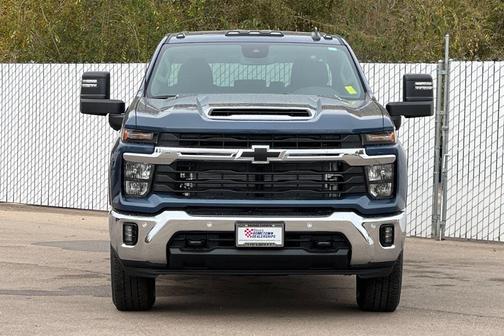 2026 Chevrolet Silverado 3500 LT