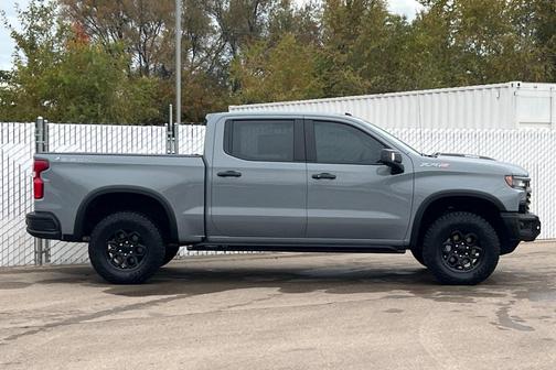 2025 Chevrolet Silverado 1500 ZR2