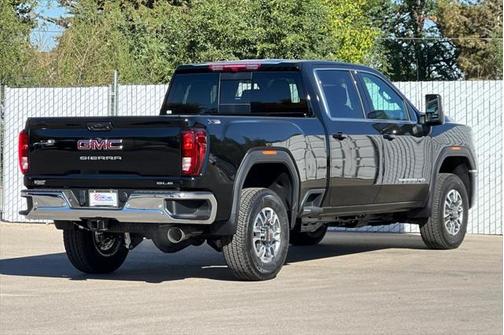 2025 GMC Sierra 2500 SLE