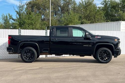 2024 Chevrolet Silverado 2500 Custom