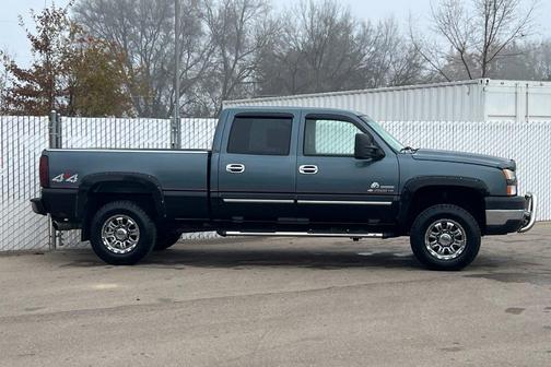 2006 Chevrolet Silverado 2500 LT H/D Crew Cab