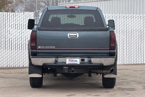 2006 Chevrolet Silverado 2500 LT H/D Crew Cab