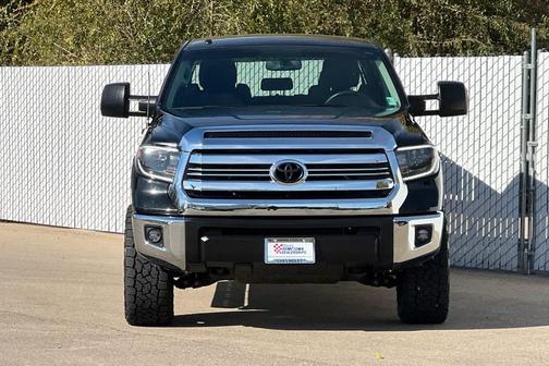 2017 Toyota Tundra SR5