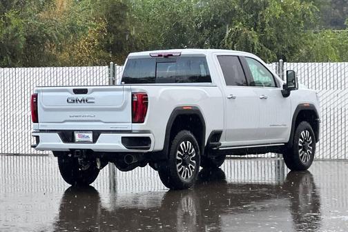 2026 GMC Sierra 3500 Denali