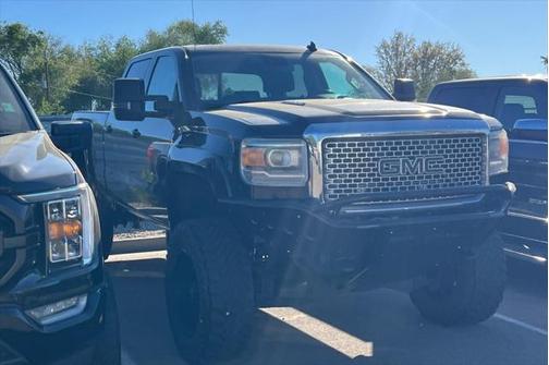2015 GMC Sierra 2500 Denali