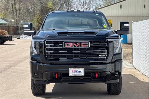 2025 GMC Sierra 2500 AT4