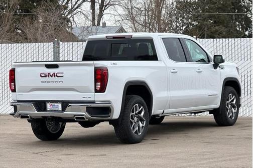 2025 GMC Sierra 1500 SLE