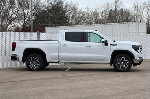 2025 GMC Sierra 1500 SLE