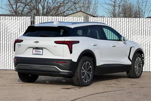 2025 Chevrolet Blazer EV eAWD LT
