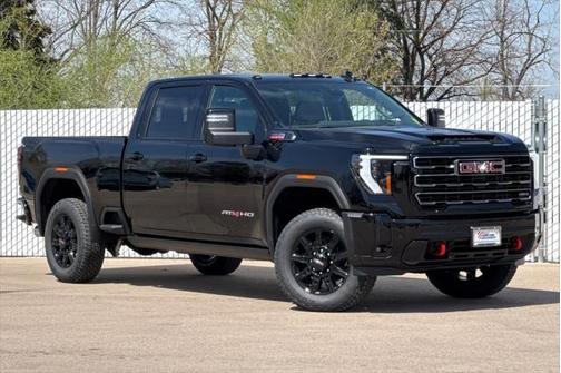 2025 GMC Sierra 2500 AT4