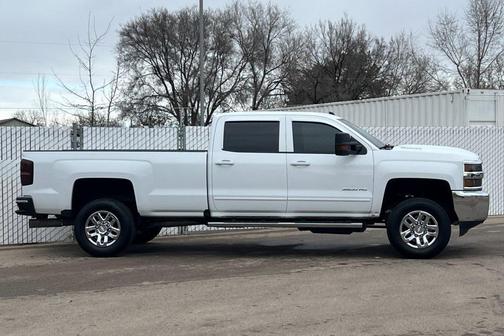 2017 Chevrolet Silverado 3500 LT