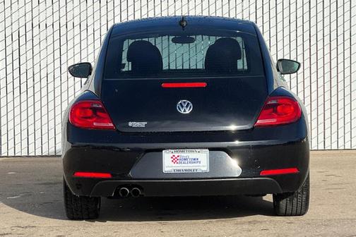 2013 Volkswagen Beetle 2.5L Fender Edition