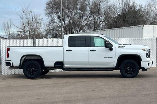 2024 Chevrolet Silverado 3500 LT