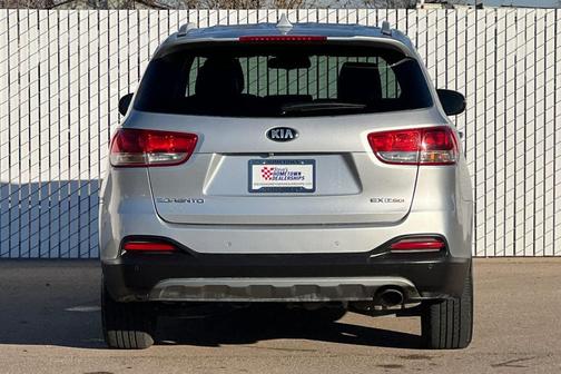 2016 Kia Sorento EX