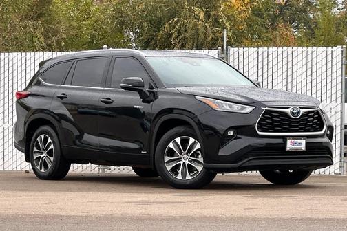 2020 Toyota Highlander Hybrid XLE