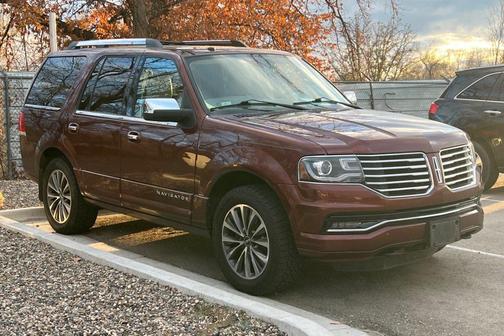 2016 Lincoln Navigator Select