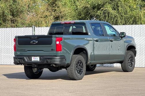 2026 Chevrolet Silverado 1500 ZR2