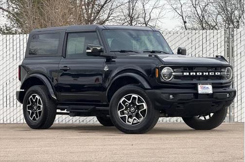 2023 Ford Bronco Outer Banks