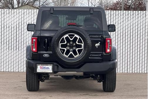 2023 Ford Bronco Outer Banks