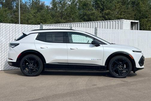 2025 Chevrolet Equinox EV RS