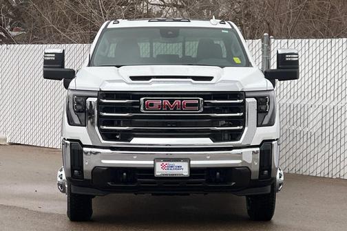 2026 GMC Sierra 3500 SLT