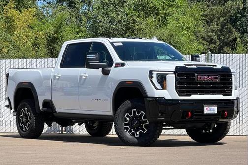 2025 GMC Sierra 2500 AT4