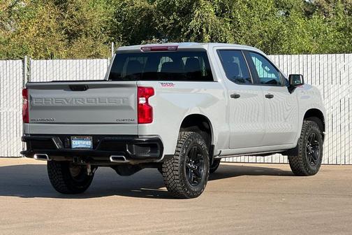 2024 Chevrolet Silverado 1500 Custom Trail Boss