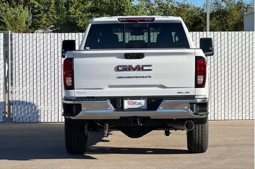 2025 GMC Sierra 2500 SLE