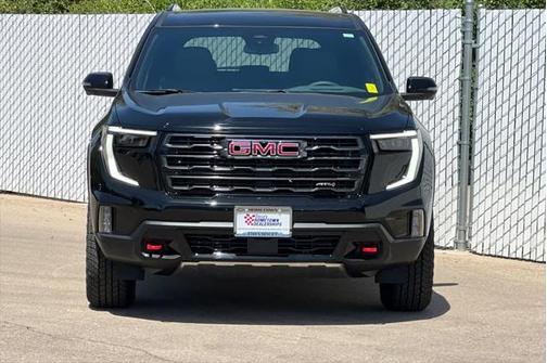 2025 GMC Acadia AWD AT4